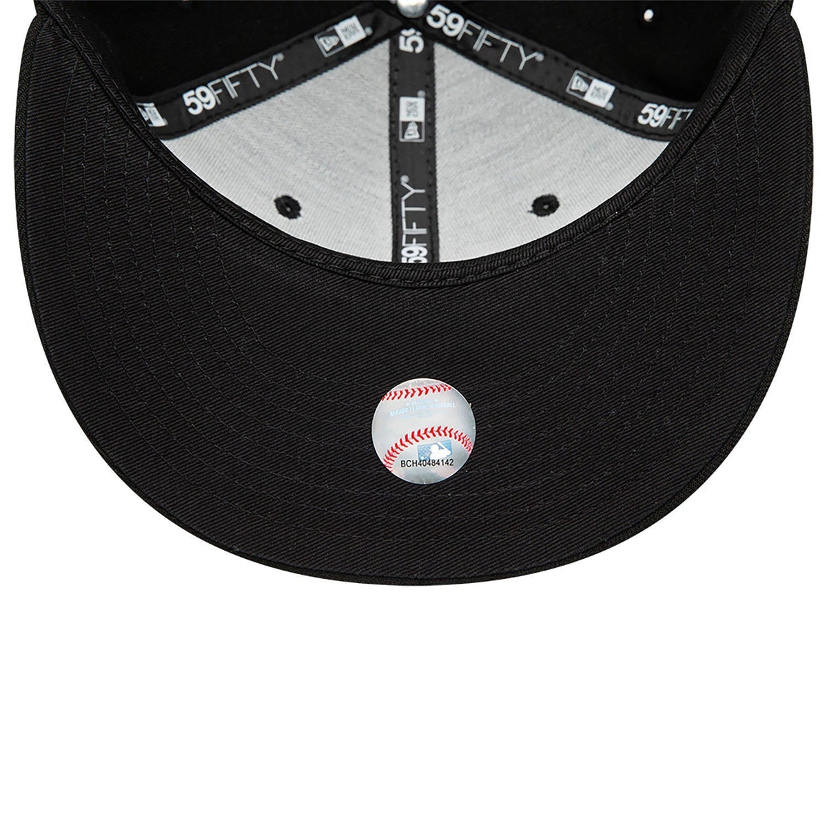 Atlanta Braves MLB Black on Black 59FIFTY Fitted Cap-Benirox