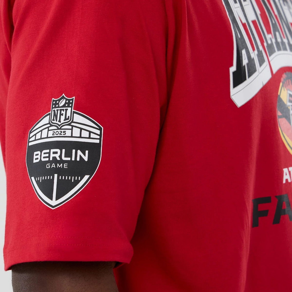 Atlanta Falcons NFL International Series Games 2025 Red Oversized T-Shirt-Benirox