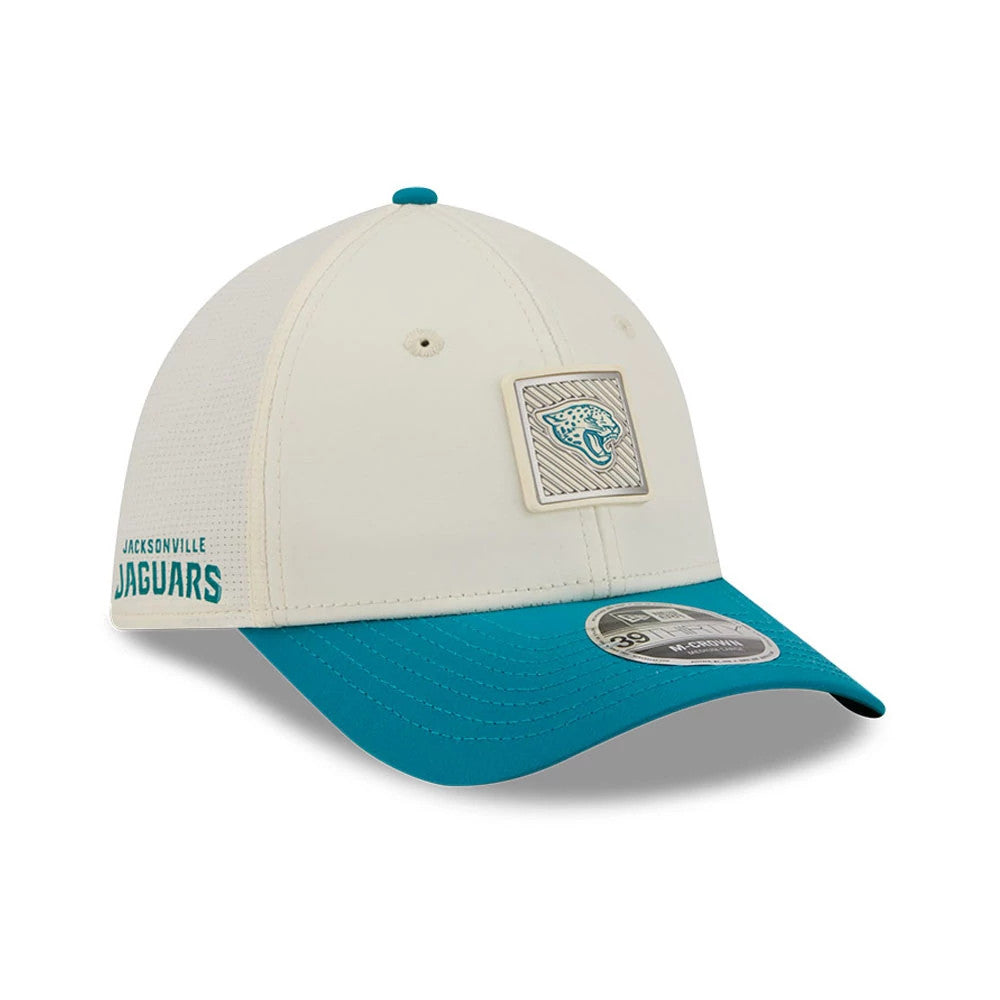 Jaguars NFL Training 2026 White 39THIRTY M-Crown Stretch Fit Cap-Benirox