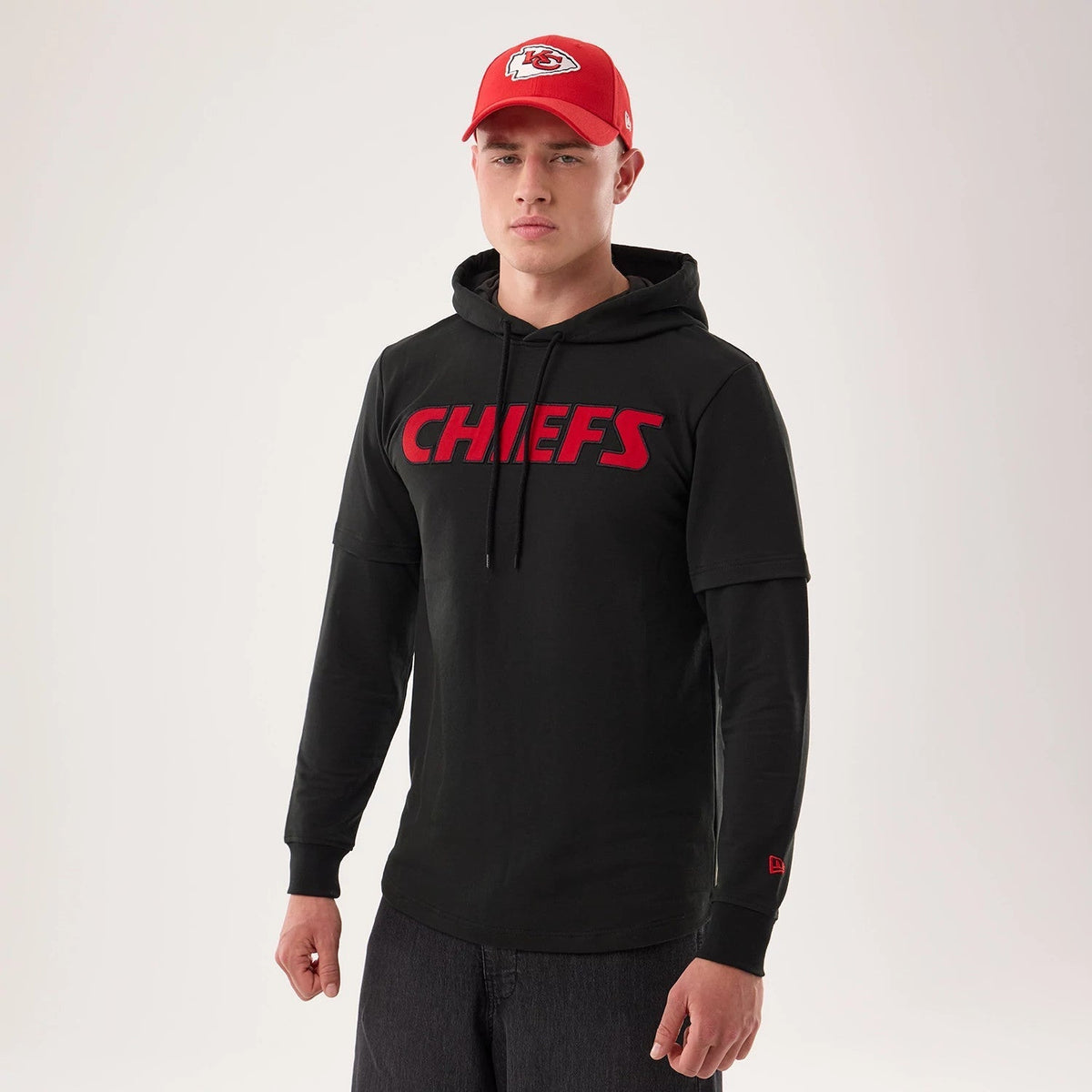 Kansas City Chiefs NFL Sideline 2026 Black Double Sleeve Hoodie-Benirox