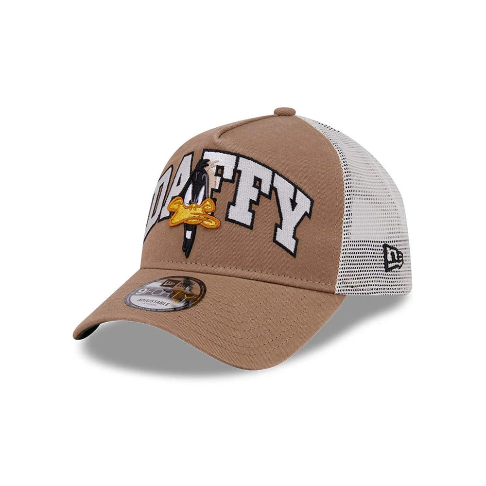 Daffy Duck Arch Looney Tunes Beige 9FORTY A-Frame Adjustable Cap-Benirox